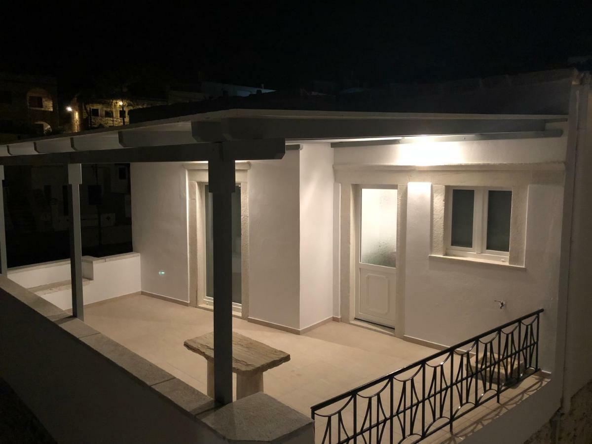 Traditional House - Apeiranthos Naxos Aperathos Exterior photo